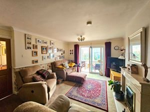 Photo 21- click for photo gallery